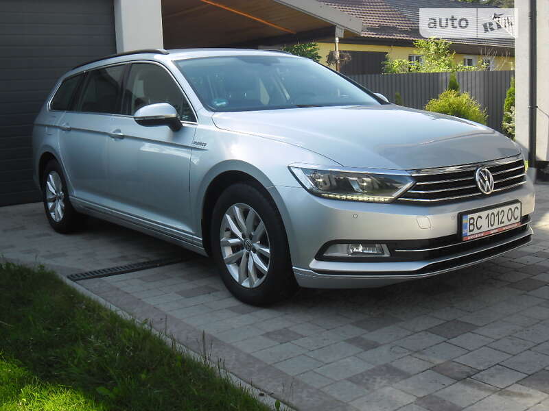 Универсал Volkswagen Passat 2017 в Львове