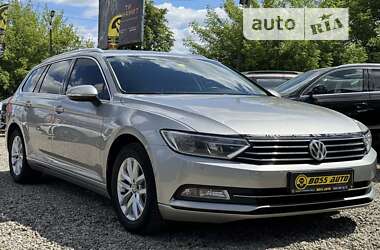 Універсал Volkswagen Passat 2015 в Коломиї