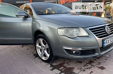 Седан Volkswagen Passat 2008 в Харкові