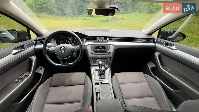 Универсал Volkswagen Passat 2015 в Украинке