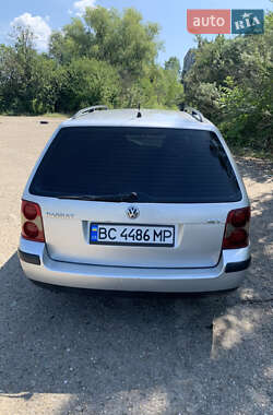 Универсал Volkswagen Passat 2001 в Новом Роздоле