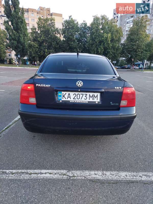 Седан Volkswagen Passat 1998 в Броварах
