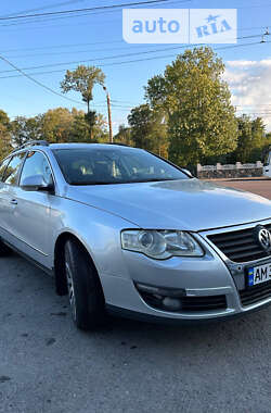 Универсал Volkswagen Passat 2008 в Житомире