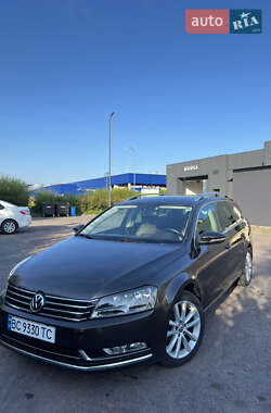 Volkswagen Passat 2012