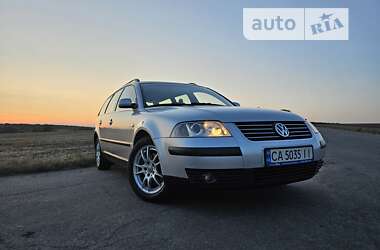 Універсал Volkswagen Passat 2003 в Умані