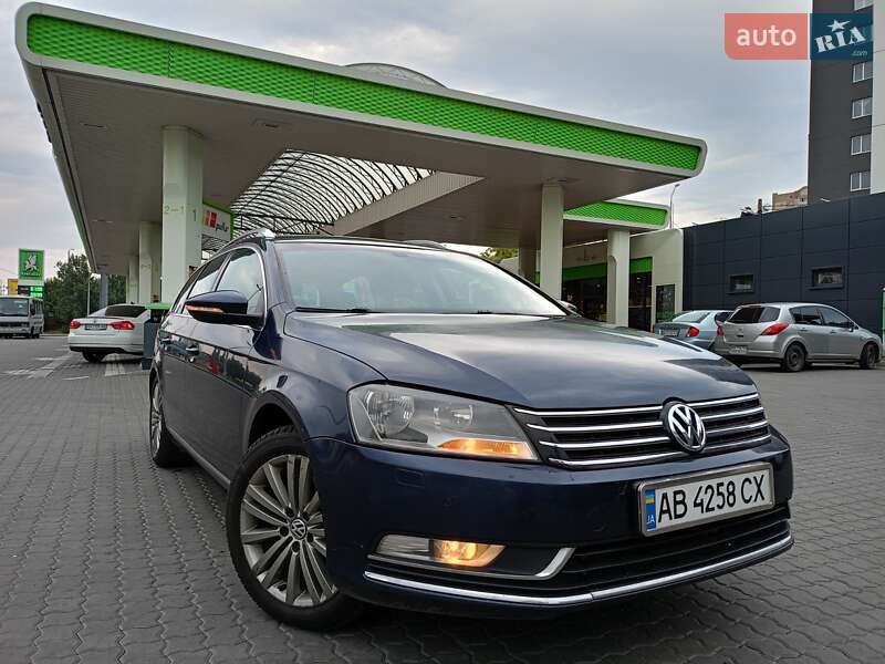 Универсал Volkswagen Passat 2011 в Каменке