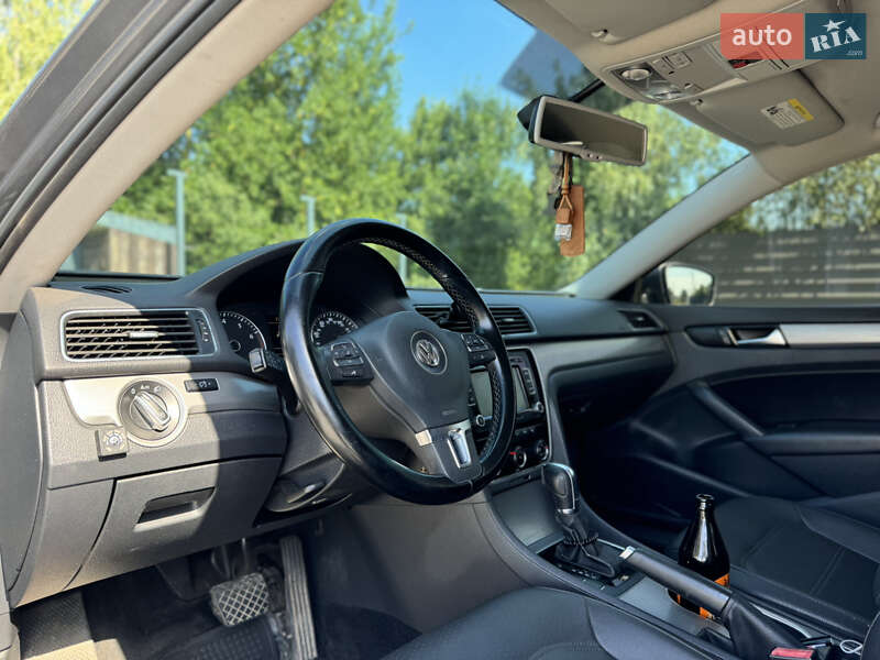 Седан Volkswagen Passat 2013 в Хмельнике фото 10 Седан Volkswagen Passat 2013 в Хмельнике