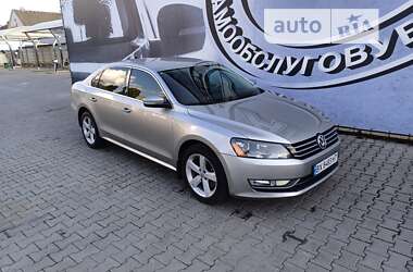 Седан Volkswagen Passat 2012 в Хмельницькому