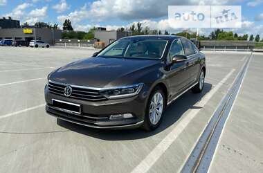 Volkswagen Passat 2015