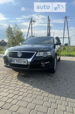 Седан Volkswagen Passat 2006 в Рудки