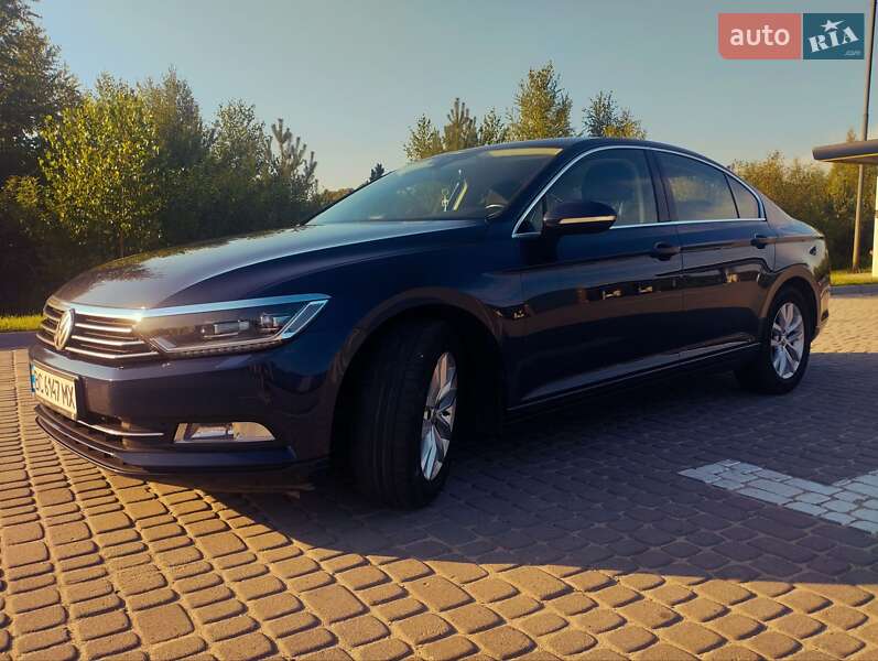 Седан Volkswagen Passat 2017 в Миколаєві