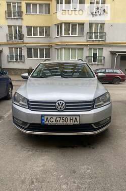 Универсал Volkswagen Passat 2012 в Ирпене