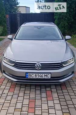 Універсал Volkswagen Passat 2016 в Львові