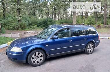 Универсал Volkswagen Passat 2001 в Буче