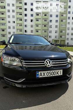 Седан Volkswagen Passat 2011 в Харькове