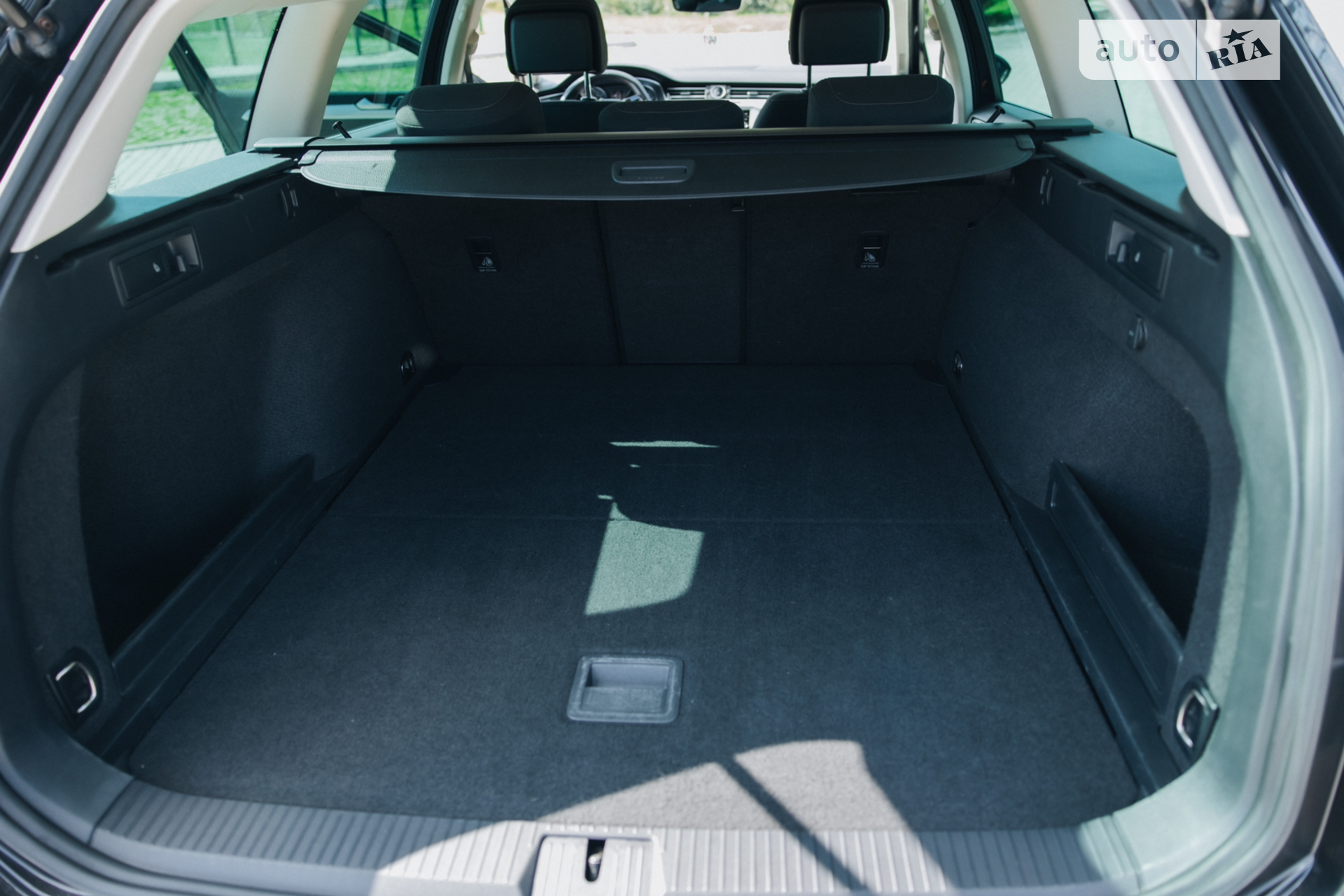 2017 Volkswagen Passat - мініатюра 16