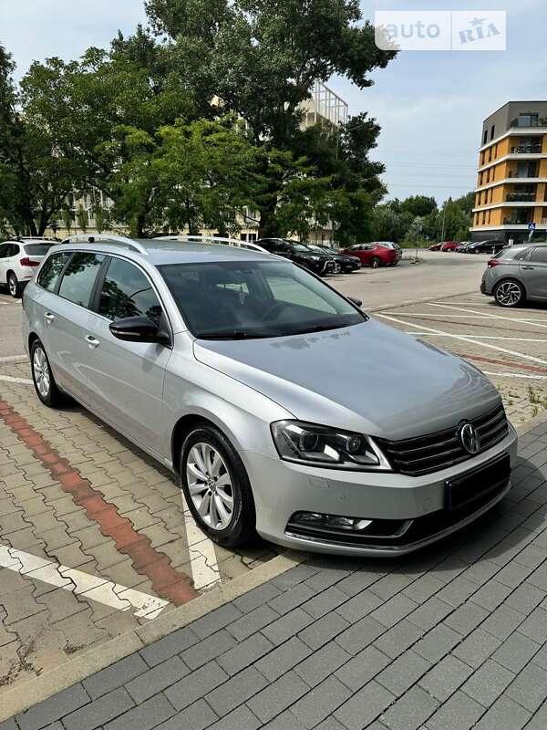 Універсал Volkswagen Passat 2015 в 
