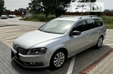 Універсал Volkswagen Passat 2015 в 