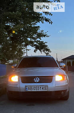 Универсал Volkswagen Passat 2004 в Баре