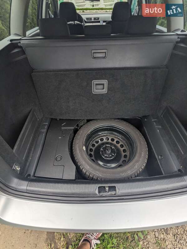 Универсал Volkswagen Passat 2009 в Калуше