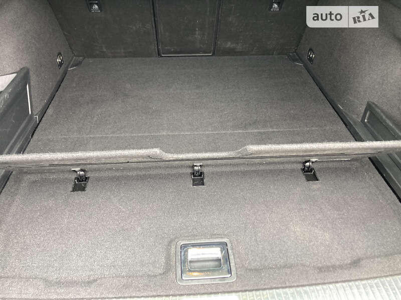 Универсал Volkswagen Passat 2017 в Львове