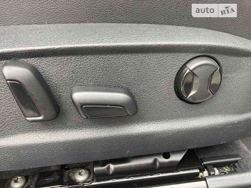 Универсал Volkswagen Passat 2017 в Львове