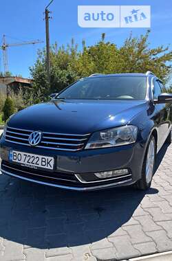 Универсал Volkswagen Passat 2014 в Тернополе