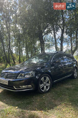 Універсал Volkswagen Passat 2014 в Бердичеві