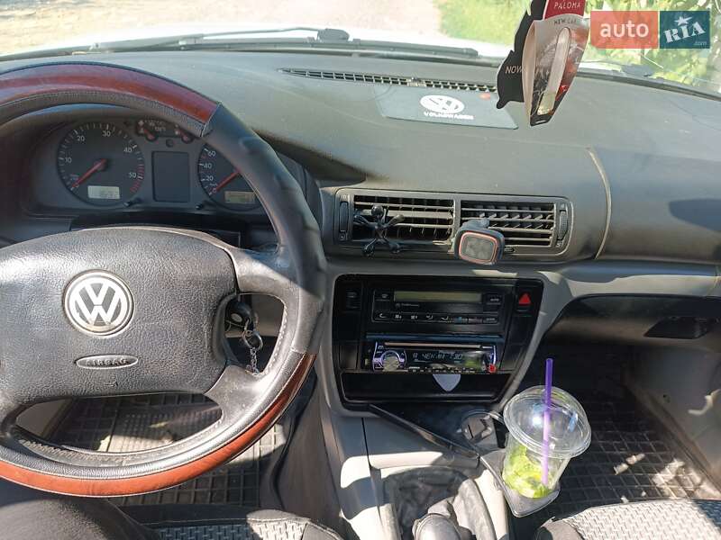 Volkswagen Passat 1998