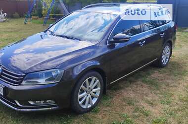 Volkswagen Passat 2011