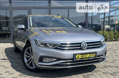 Volkswagen Passat 2019