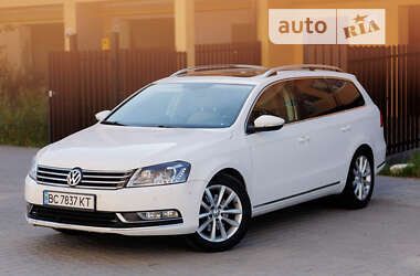 Универсал Volkswagen Passat 2013 в Ременове