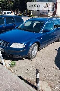 Универсал Volkswagen Passat 2002 в Мельнице-Подольской