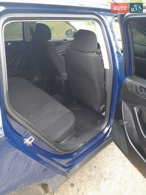 Универсал Volkswagen Passat 2006 в Костополе