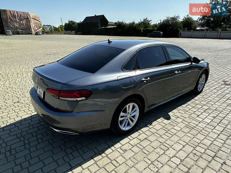 Седан Volkswagen Passat 2019 в Одесі