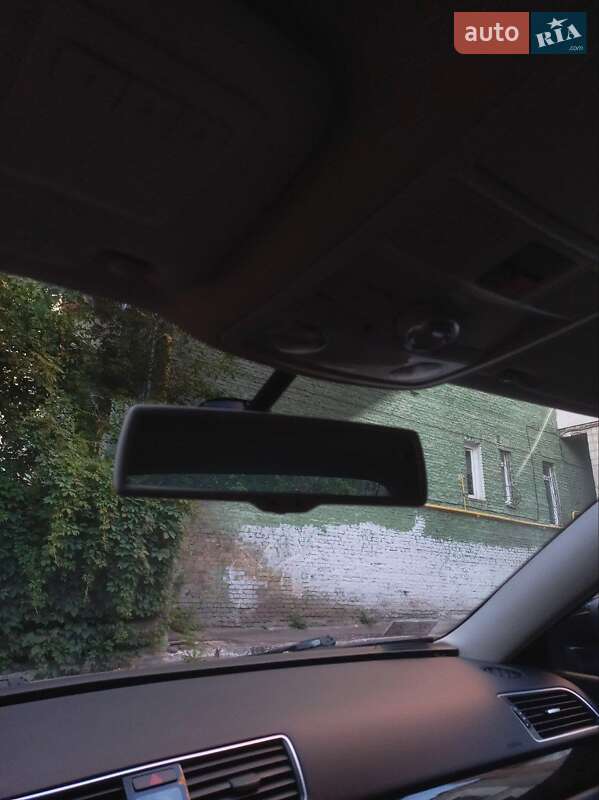 Седан Volkswagen Passat 2013 в Киеве фото 9 Седан Volkswagen Passat 2013 в Киеве