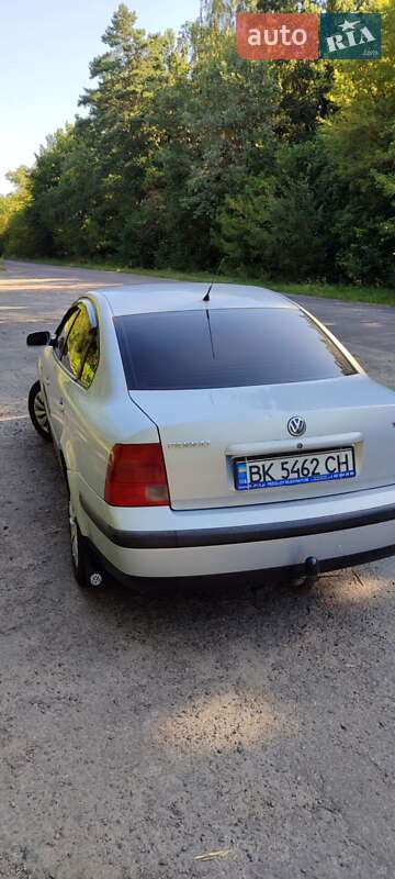 Volkswagen Passat 1998