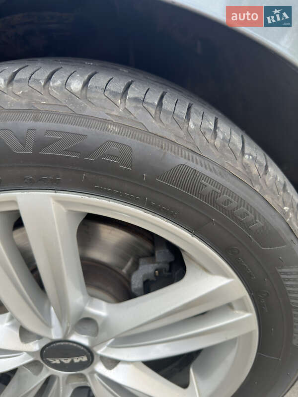 Універсал Volkswagen Passat 2015 в Калуші