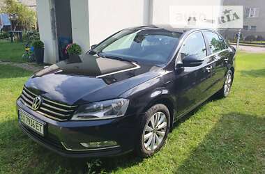 Volkswagen Passat 2011