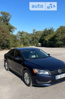 Седан Volkswagen Passat 2013 в Кременчуге