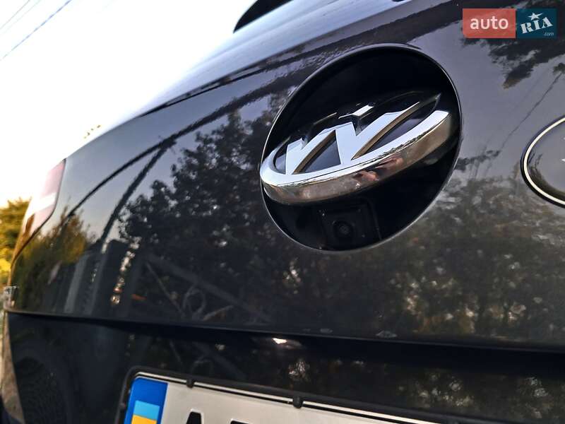 Универсал Volkswagen Passat 2018 в Запорожье