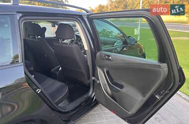 Универсал Volkswagen Passat 2010 в 