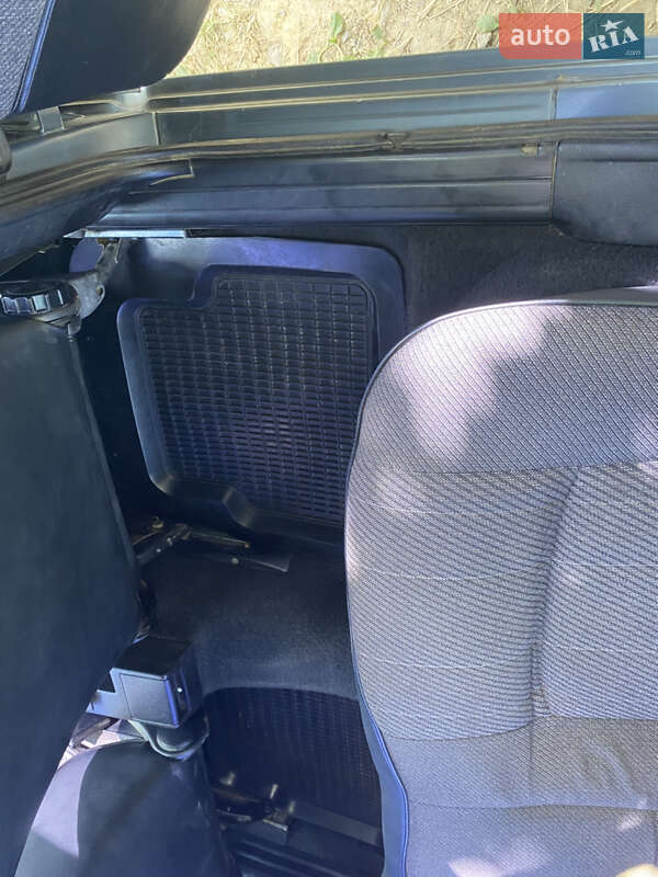 Седан Volkswagen Passat 1988 в Ужгороде фото 24 Седан Volkswagen Passat 1988 в Ужгороде