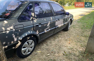 Седан Volkswagen Passat 1988 в Ужгороде