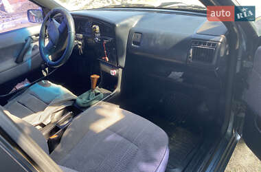 Седан Volkswagen Passat 1988 в Ужгороде