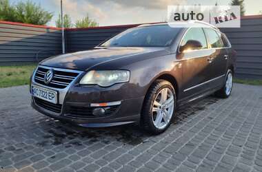 Универсал Volkswagen Passat 2010 в Киеве