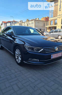 Volkswagen Passat 2015