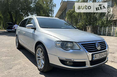 Универсал Volkswagen Passat 2006 в Киеве