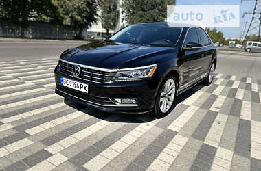 Седан Volkswagen Passat 2016 в Львове