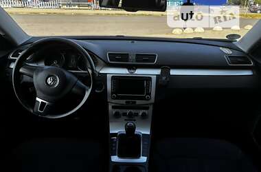 Универсал Volkswagen Passat 2012 в Шепетовке